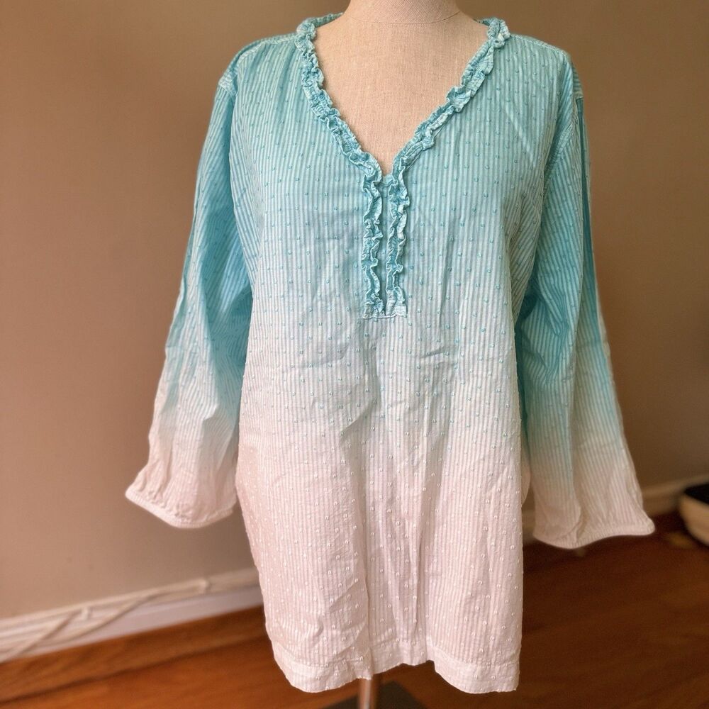 Chico’s Ombre Tunic Top White Aqua Sz 2 EUC Ruffle Resort Wear Coastal Cruise
